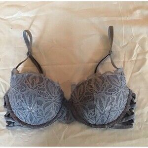 Victoria’s Secret Pink date push-up bra